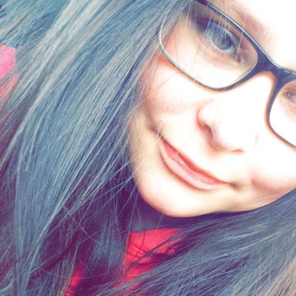 Meet your Posher, Abby